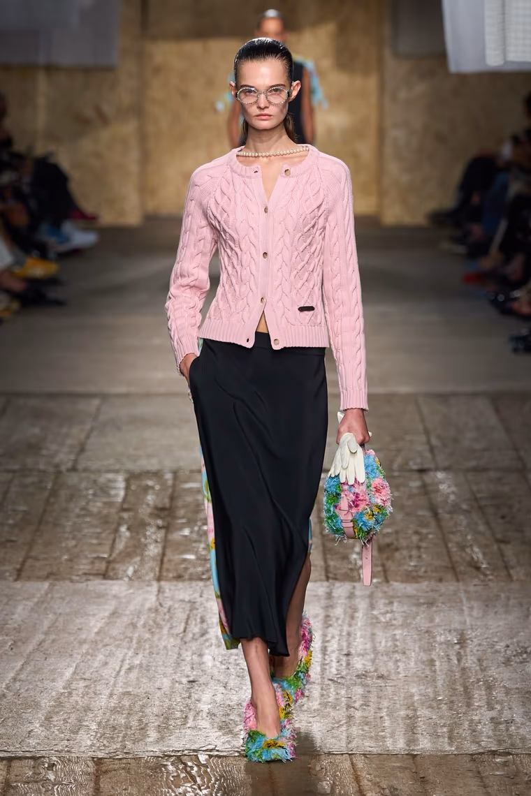 Moschino SS 2025