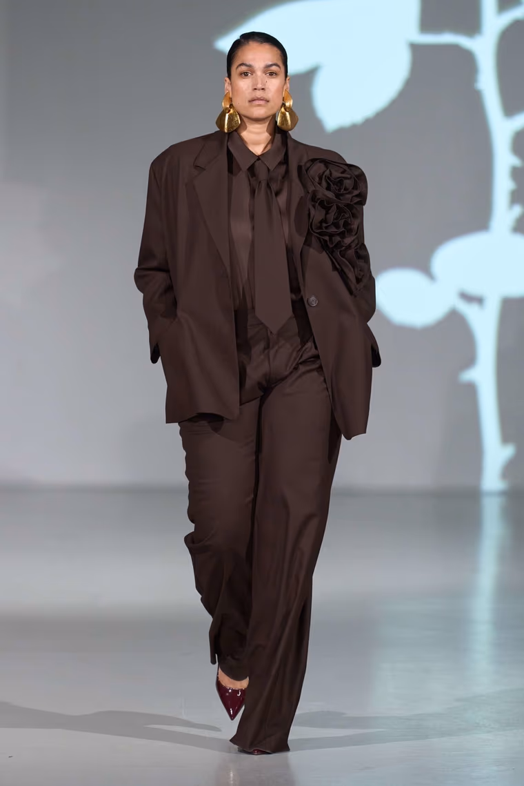 Gestuz FW 2025