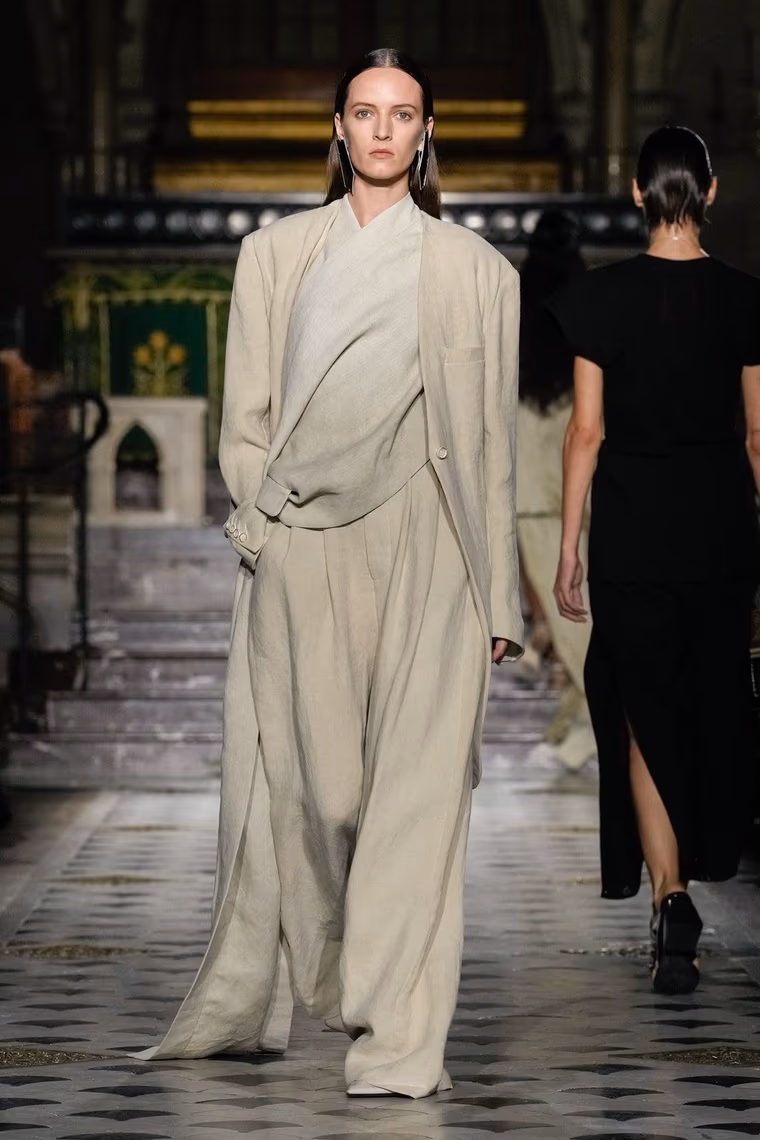 Uma Wang SS 2025