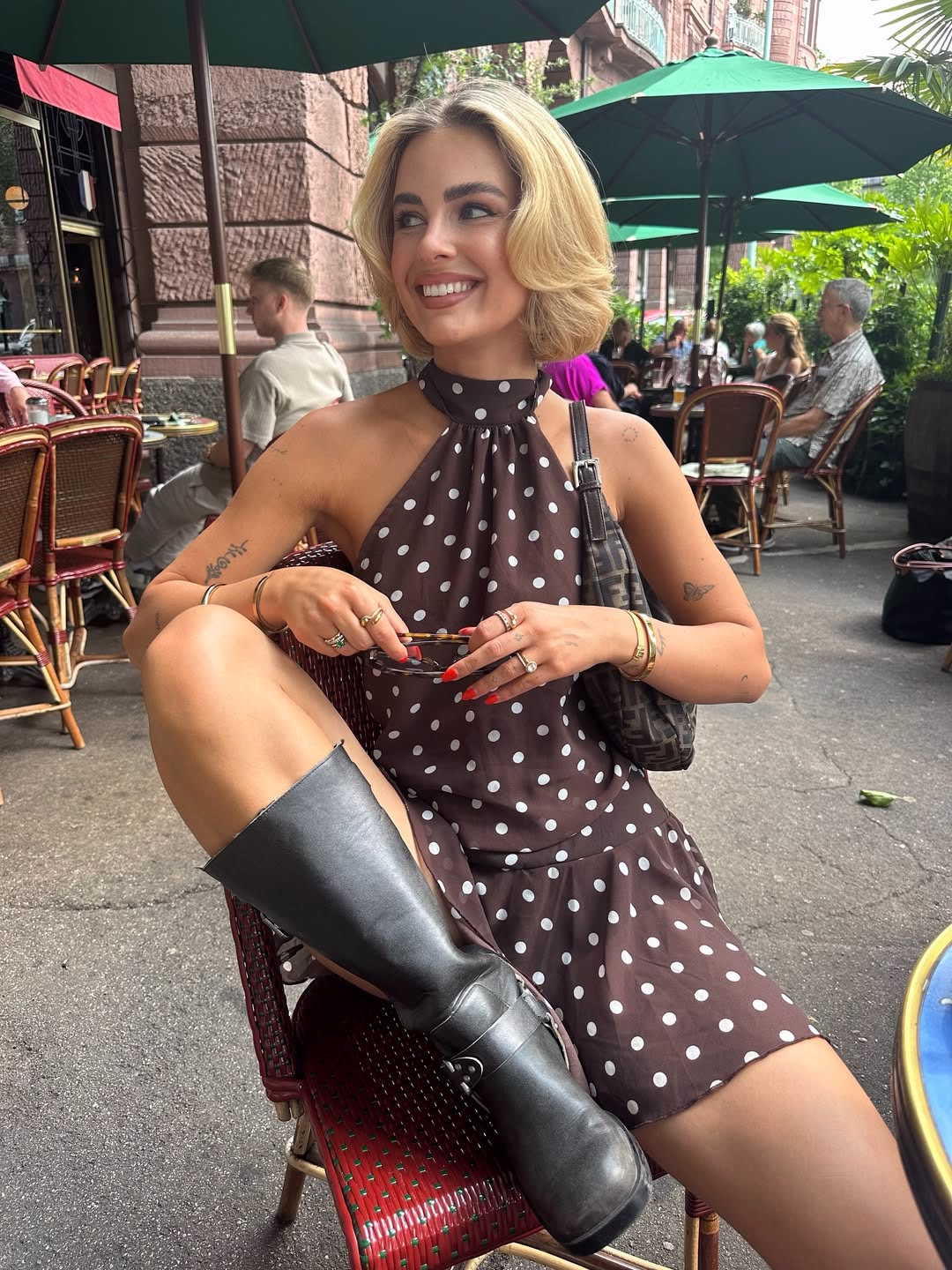 @julia.kammerer