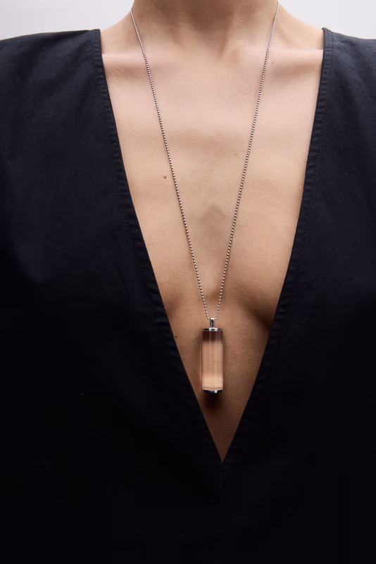 Подвеска-выключатель с горным хрусталем AVGVST