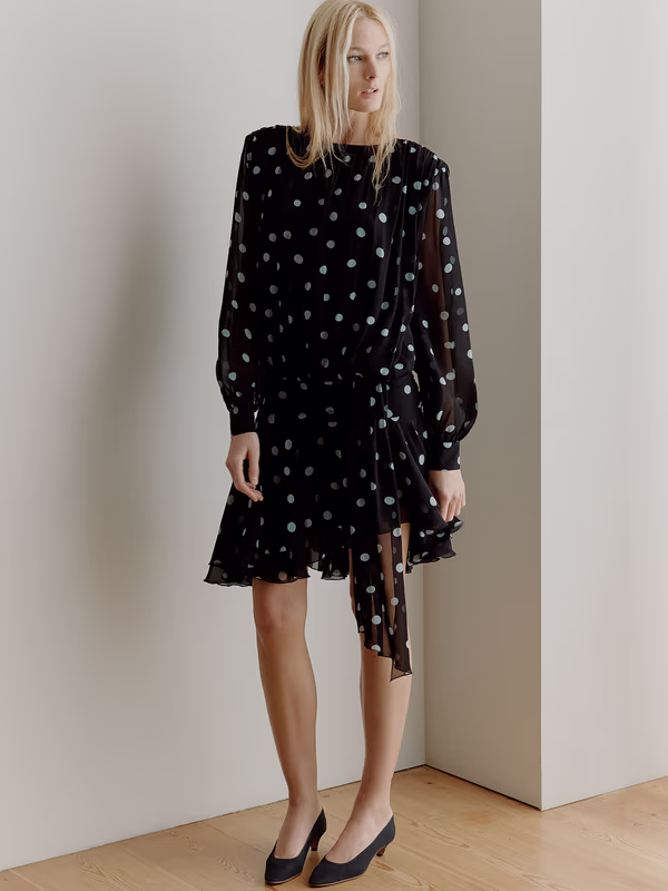 Платье мини LESYANEBO