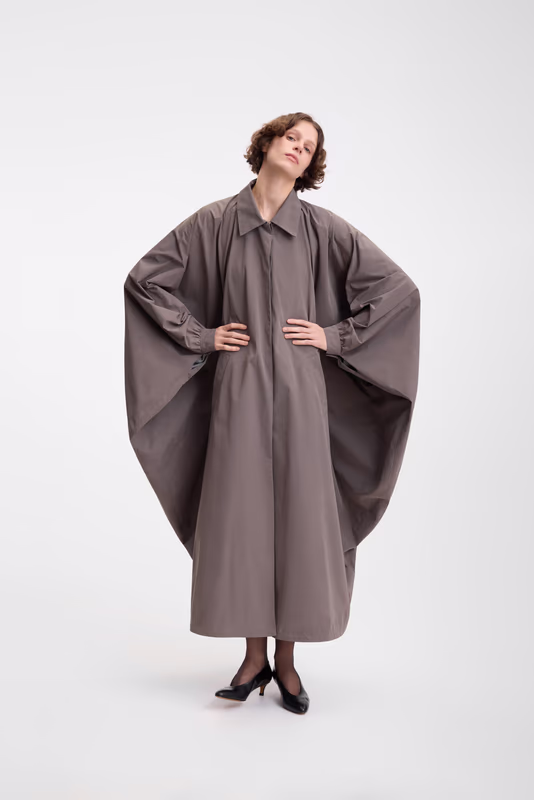 Объемный тренч LESYANEBO