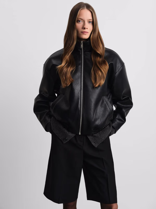 БОМБЕР С ВОРОТНИКОМ-СТОЙКОЙ BNPRT