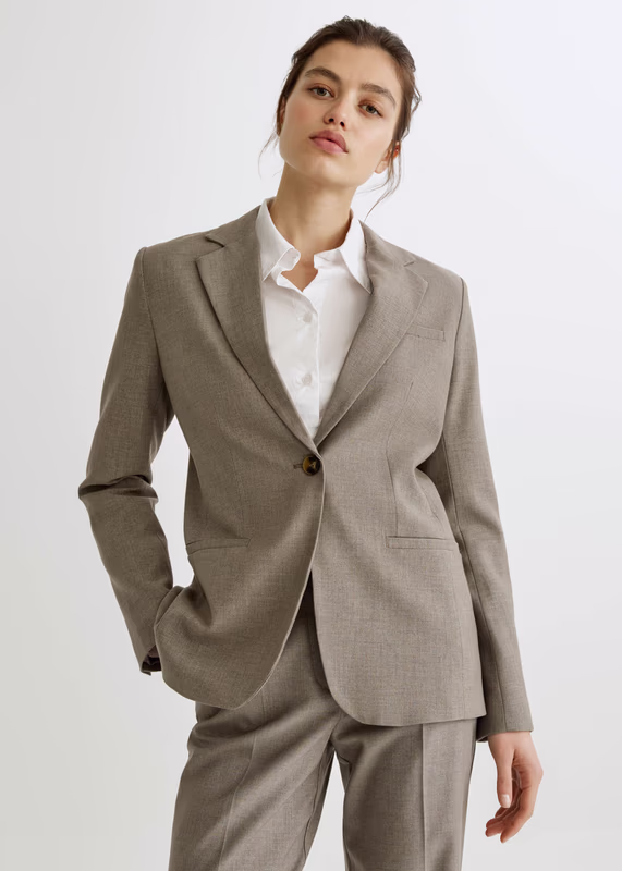 Классический жакет SELA.