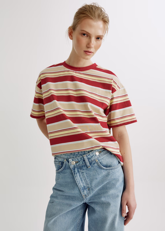 Футболка оверсайз в полоску SELA.