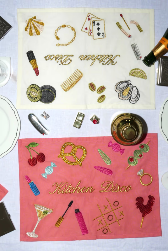 ПЛЕЙСМАТЫ POURPOUR