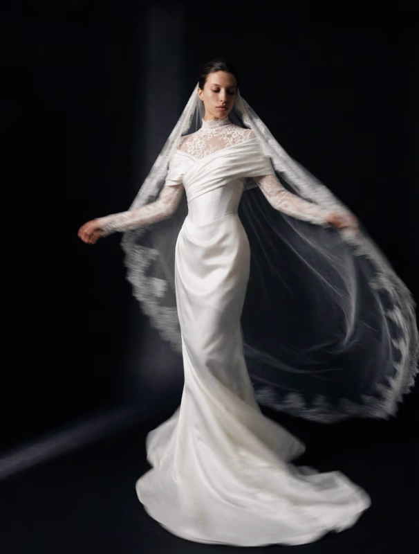 Силуэтное платье CHRISTI