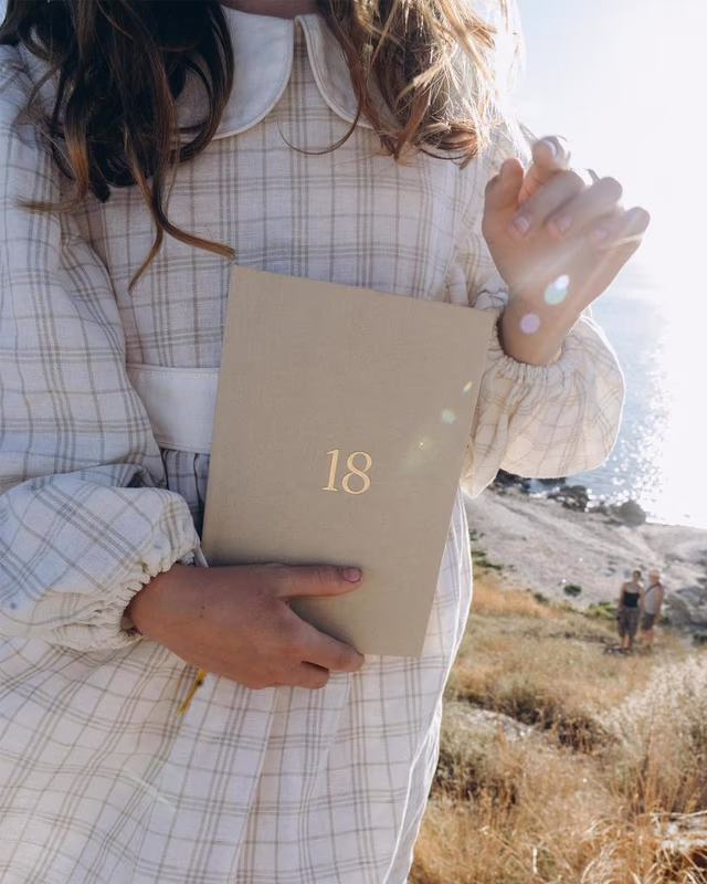 Книга Твои 18 PTENCHIKI