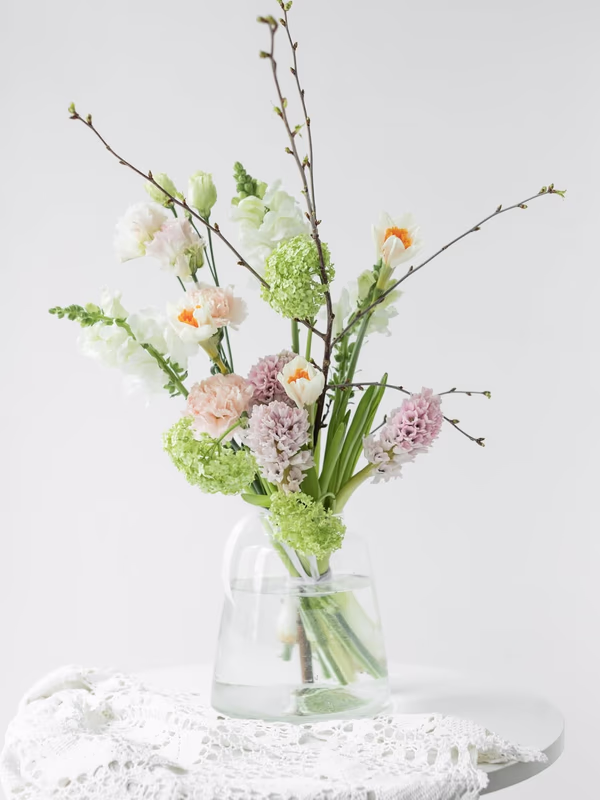 Цветочная подписка KRAPIVA