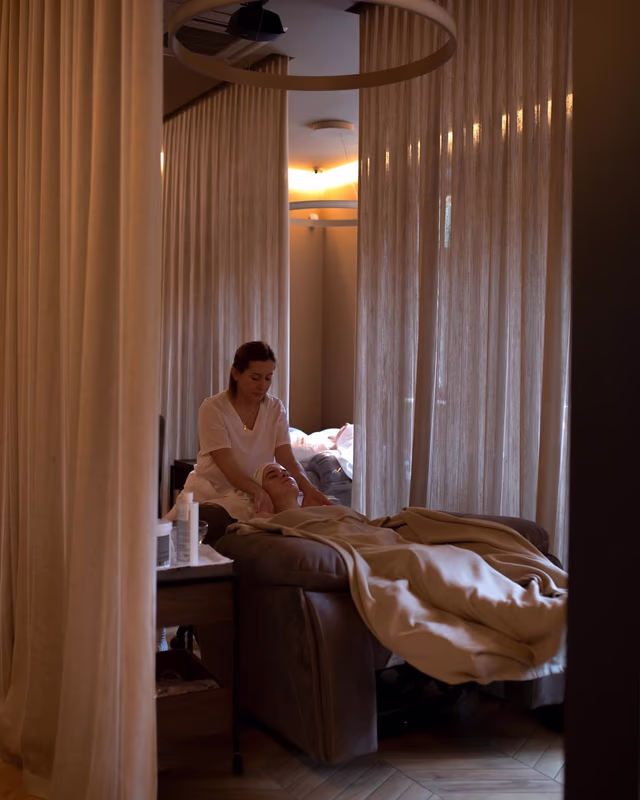 СТУДИИ ЭСТЕТИЧЕСКОЙ КРАСОТЫ TEKSTURA